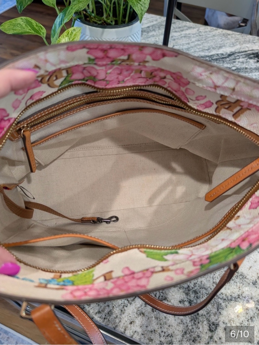Dooney & Bourke Hydrangea Floral Tote | Pink Blue DB Logo Spring Garden Bag - Picture 10 of 11